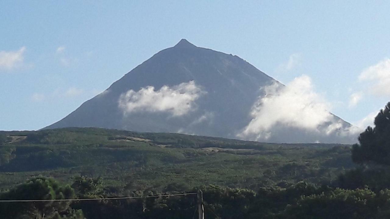 Azores Hibiscus House - Mountain And Sea Sao Roque do Pico Luaran gambar