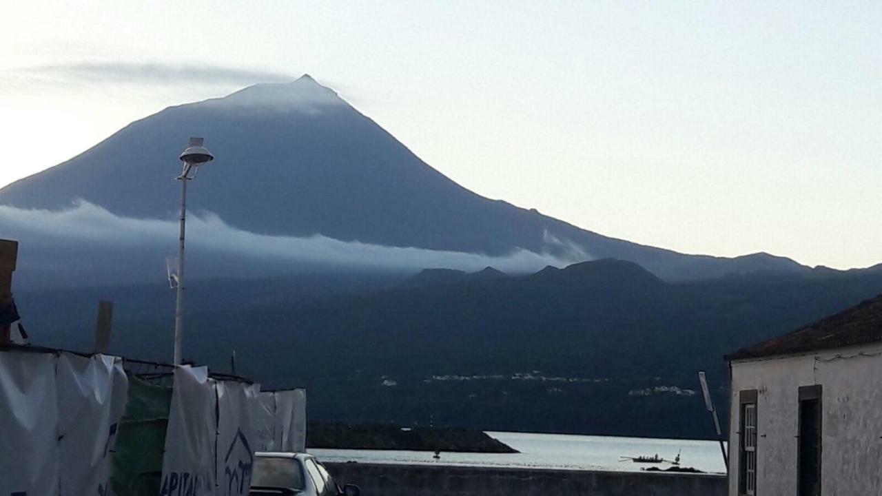 Azores Hibiscus House - Mountain And Sea Sao Roque do Pico Luaran gambar